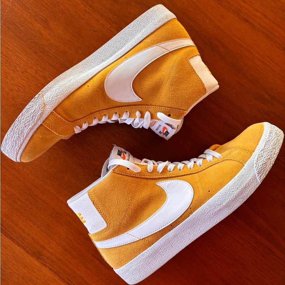 NIKE SB Blazer mid